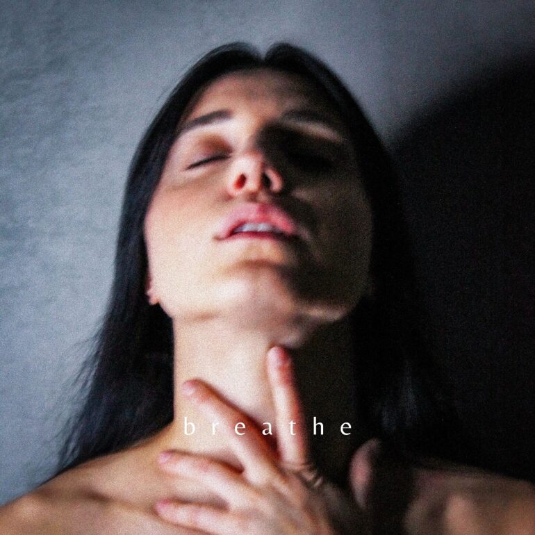 Anna-Sophie – Breathe