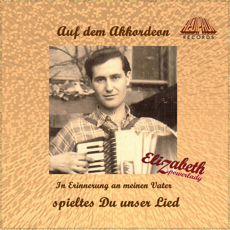 Elizabeth Powerlady – Auf Dem Akkordeon