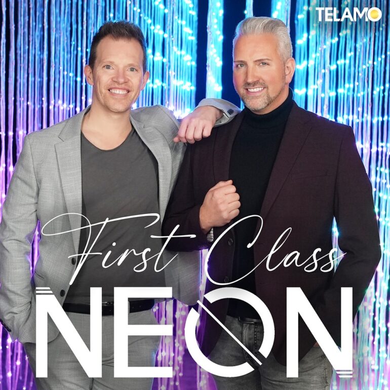 Neon – First Class